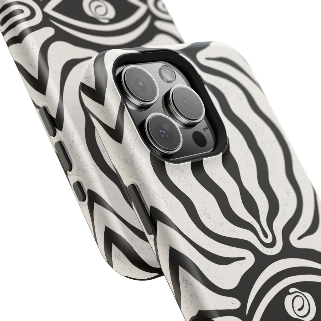 Good Luck Eye - Resistant Magnetic Case